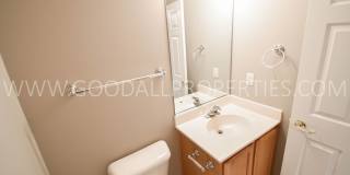 Beautiful 2 bedroom, 1.5 bath Townhouse in West Des Moines with 1-car attached garage Gallery 12