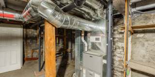 Downtown home for rent. Gallery 19