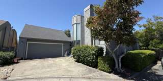 Lovely 3/2 Townhome in East Petaluma - 1453 Capri Avenue Gallery 1