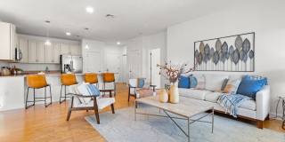 Danvers Updated 3 Bed 2 Bath | Top Floor Condo | Avail Now Gallery 1