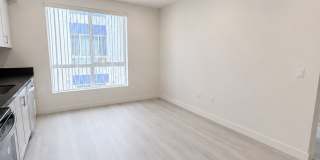 The Rosenell Gallery 115