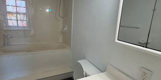 4 bed | 2 bath Home for Rent Gallery 17