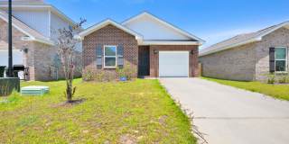 4 Bedroom Home Near NAS Pensacola Gallery 1