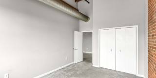 SoHo Lofts Gallery 32