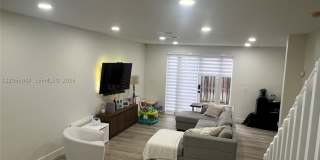 13540 NW 7th Ct Gallery 2
