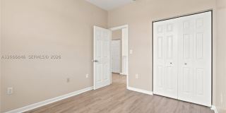 3710 NE 22nd Pl Gallery 12