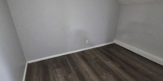 14 Carver St Gallery 10