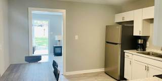 609 Lakeshore Dr Gallery 3