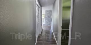 1908 E Lakeview Gallery 24