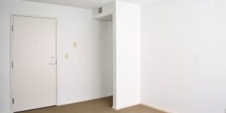 Ricardo Ricardo Gallery 27