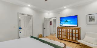5049 Spaniel Drive Gallery 38