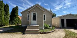 Updated 2-Bedroom Home in Moline | Huge Fenced Yard, Garage & Screened Patio Gallery 1
