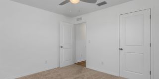 NOW AVAILABLE - 3/2 with 2 Car Garage in Mirror Lakes! Gallery 25