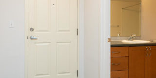 118 107th Ave. NE #B111 Gallery 4