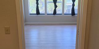216 E Main St Gallery 15