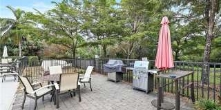 7832 Hawthorne Drive Gallery 25