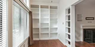 2811 LEE OAKS Court Gallery 13