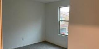 Beautiful 4Bdm 2.5Ba Home, Centrally located! Gallery 38