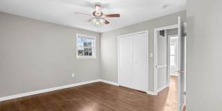 11904 N MARLTON Avenue Gallery 18