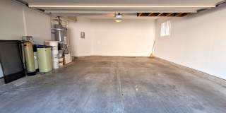 Beautiful 2bd Townhouse With Attached Garage, Private Patio, Pool/Hot Tub, & Clubhouse! Gallery 31