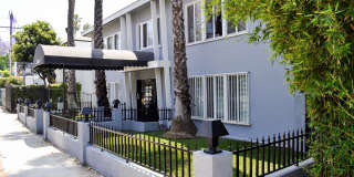 7510 Hollywood Apartments Gallery 28