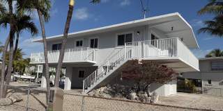 203 Bessie Road Gallery 1