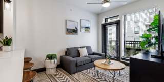 The Sommery Gallery 13