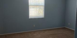 Move-in Ready! 3-Bedroom Skyview Ridge Townhome Gallery 11
