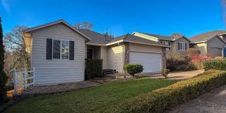 RENT SPECIAL: $1,000 Off First Full Month's Rent With One Year Lease! ~ Sitka Deer 703 Gallery 1