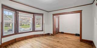 Oakland Upper Flat near campus Gallery 2