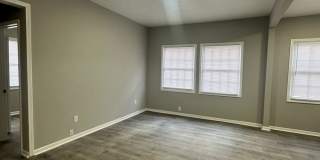 Irvington Living II: Renovated Comfort in a Vibrant Neighborhood Gallery 22