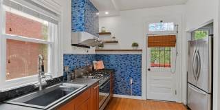 Available NOW! 3 Bedroom 1 Bath Home in Denver! Gallery 17