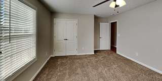486 Astoria Way Gallery 17