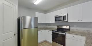 2227 NW 11th Court Gallery 9