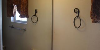 Gated Community~$2,595~ 2 Bed/2.5 Bath End Unit Townhome. Gallery 8