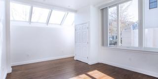 37 Rutherford Avenue unit: 37 Gallery 8