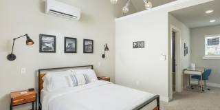 Fully furnished 1 bedroom! Gallery 27