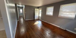 3 bedroom house in Fulton Hill! Laundry, Central HVAC All electric, big fenced yard, hardwoods Gallery 13