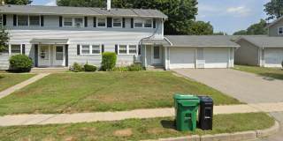 2 Bedroom, 1 Bathroom Condo – Chicopee, MA Gallery 1