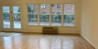 4 BR 3 BATH in Cedar Creek! Gallery 10