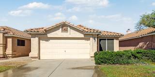 7946 West Laurel Lane 7946 West Laurel Lane Gallery 1