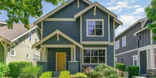 2Bd/2.5Ba Issaquah Home Gallery 1