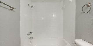 1 Bed 1 Bath Apartment Gallery 37