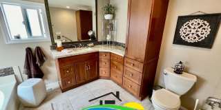 Lovely 2 bed 2 bath available for July and August 2026! Gallery 22