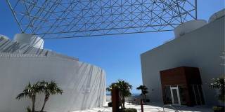 18911 Collins Avenue Gallery 40