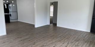 2608 31st Street Gallery 18