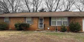3205 Lewisburg Drive NW Gallery 1