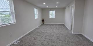 102 E CLEMENTS BRIDGE Road Gallery 4