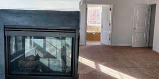 2900 VALERIAN Lane Gallery 17