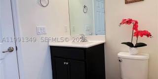 422 SE 34th Ter Gallery 26